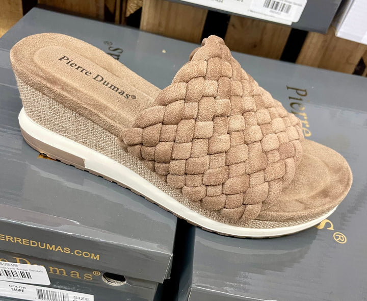 Pierre Dumas Lyra Wedge Sandals