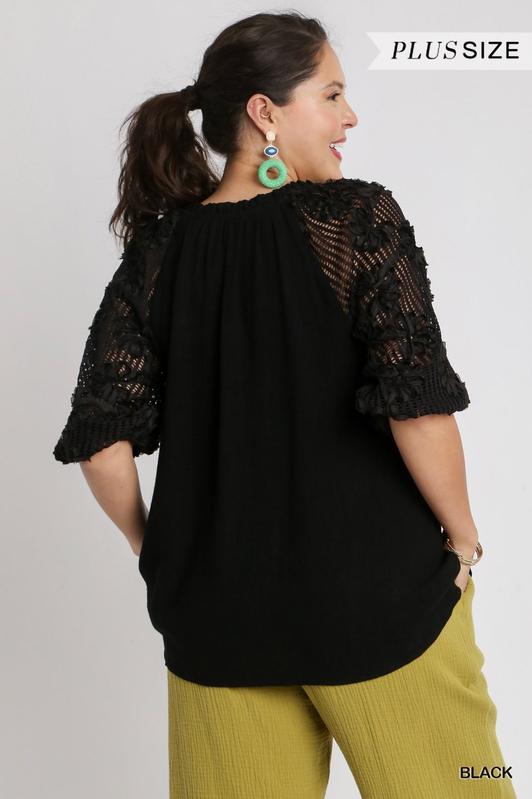 Black Linen Floral Sleeve Plus Top